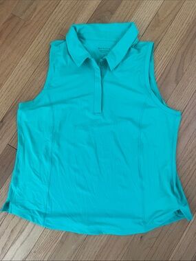 Athleta Sleeveless Tank Top in Aqua green